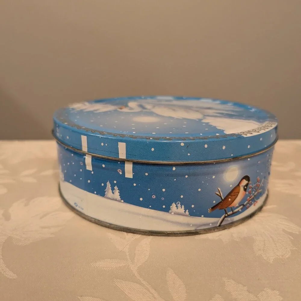 Rare VTG Goose Metal Collectible Tin Snowy Scene Cottagecore Country Decor 7.5